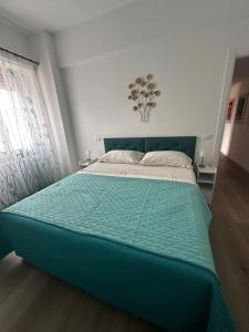 Mary Annes Apt n10