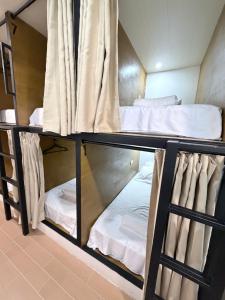 La Paula Hostel