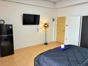 Central private room