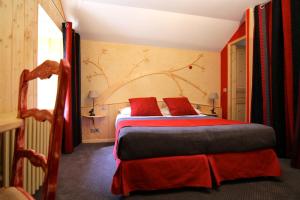Hotels Auberge Le Cabaliros : photos des chambres