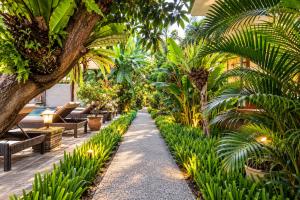 2 Bedrooms Garden Villa