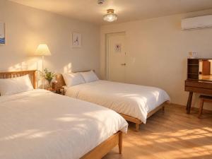 Spacious 2BR Apartment near Subway Free Parking Seoul