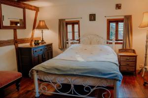Kingfisher cottage