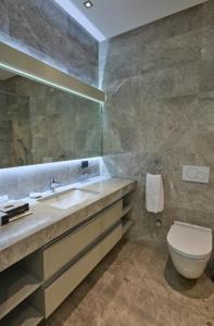 Anthill Suites