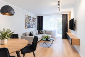 Mias - Szopy 2 Riverside Old Town Suite by Lion Apartments