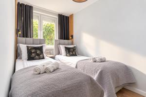 Mias - Szopy 2 Riverside Old Town Suite by Lion Apartments