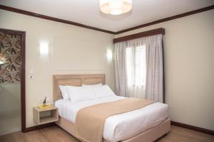 5BR Ensuite Mt Kenya view villa Nyeri with Guest Wing