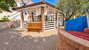 Fontana Oasis Apartment