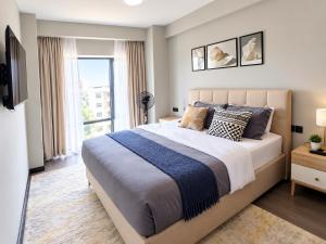 Lux Homes Escada 2bedroom 408