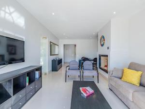 Apartment Pine Hills Rubi by Interhome