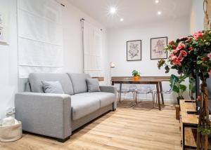 Charming Modern -2Bdrs 1Bath-Retiro