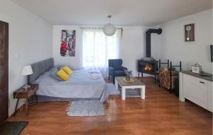 Lovely Home In Dargobadz With Wifi