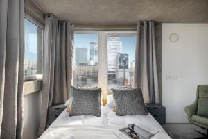 Spacious Apartment for 8 People Air Conditioning by Noclegi Renters