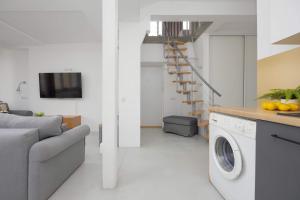 Spacious Apartment for 8 People Air Conditioning by Noclegi Renters