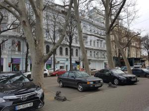 Best apartment in Evropeiska Street, 25