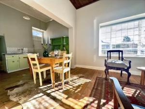 Tula Karoo - Traditional Stone Cottage