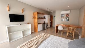 Cabin 1 - Casa en complejo para 2 personas con parrilla y jacuzzi en Acantilados - Hola Sur