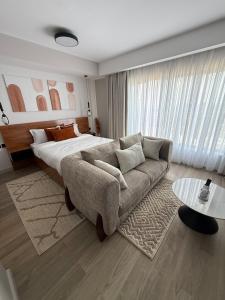 Cozy studio in UpperHill with stunning views