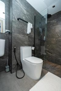 Cozy studio in UpperHill with stunning views