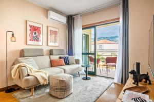 ANADIA Farmers Market Apartments