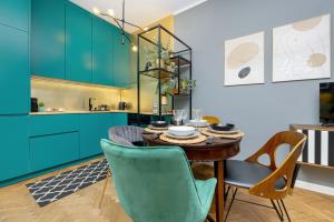 City Center Turquoise Residence Warsaw Dynasy 4 by Heyrent