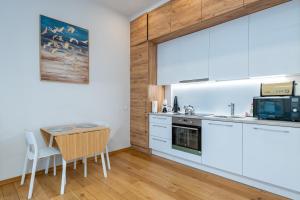 Cosy McDonalds ap by Polo Apartments