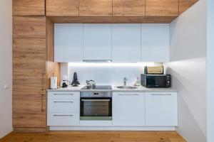 Cosy McDonalds ap by Polo Apartments