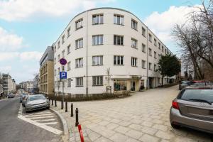 City Center Turquoise Residence Warsaw Dynasy 4 by Heyrent
