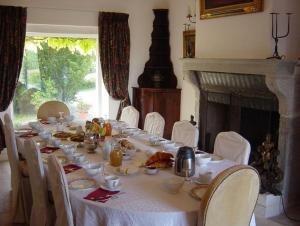 B&B / Chambres d'hotes Le Relais de Fontenailles : photos des chambres