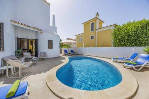 Villa Suecia by Villa Plus