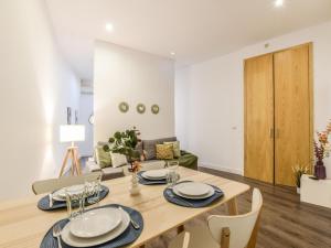 Studio Gran Vía VIII by Interhome