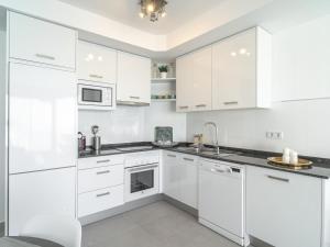 Apartment Terrazas de Ladera V4 Luxury by Casasol by Interhome