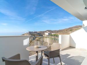 Apartment Terrazas de Ladera V4 Luxury by Casasol by Interhome