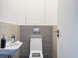 Apartment Elegant Two-Bedroom Apartment for 6 by Interhome