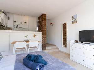Apartment Paraíso Golden Mille- Estepona Studio by Interhome