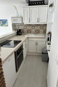 Apartment Paraíso Golden Mille- Estepona Studio by Interhome