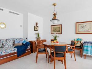 Apartment Marinero - PlusHolidays by Interhome