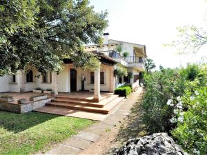 Holiday Home Finca CAN GUAL en Inca para 8 personas con piscina privada y vistas despejadas- by Interhome