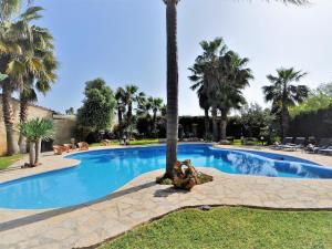 Holiday Home Finca CAN GUAL en Inca para 8 personas con piscina privada y vistas despejadas- by Interhome