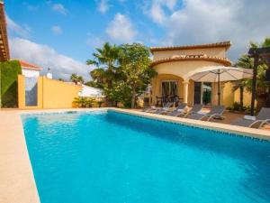 Holiday Home Villa La Martina - PlusHolidays by Interhome