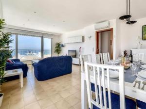 Apartment Apartment Capri - PlusHolidays by Interhome