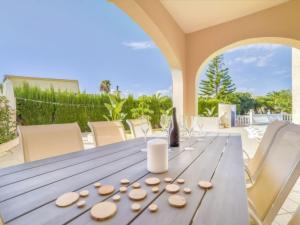 Holiday Home Villa Sasha - PlusHolidays by Interhome