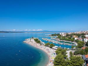 Apartment APARTMENTS NIKO Veliki - HR-10049-01 by Interhome