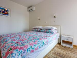 Apartment MELANIE 3 - HR-10472-02 by Interhome