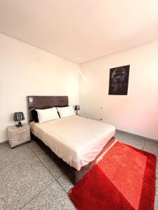 Garden-View 2BR Balcony, Steps from Rabat Medina