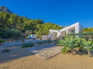 Holiday Home Villa Remi - PlusHolidays by Interhome