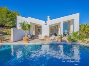 Holiday Home Villa Remi - PlusHolidays by Interhome