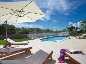 Holiday Home Villa Bea by Interhome
