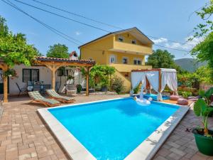 Holiday Home VILLA ANDELIKA - HR-10039-01 by Interhome