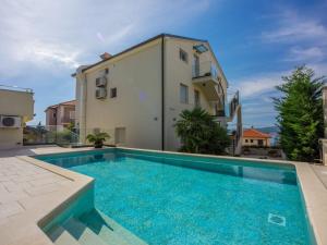 Apartment Dita 5 - HR-10501-01 by Interhome
